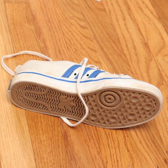 Adidas Nizza Cream and Blue Sneakers - Picture 4 of 8